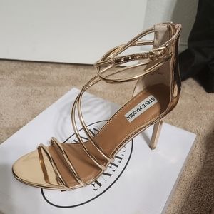 STEVE MADDEN ROSE GOLD STRAPPY HEELS-(SZ 10)